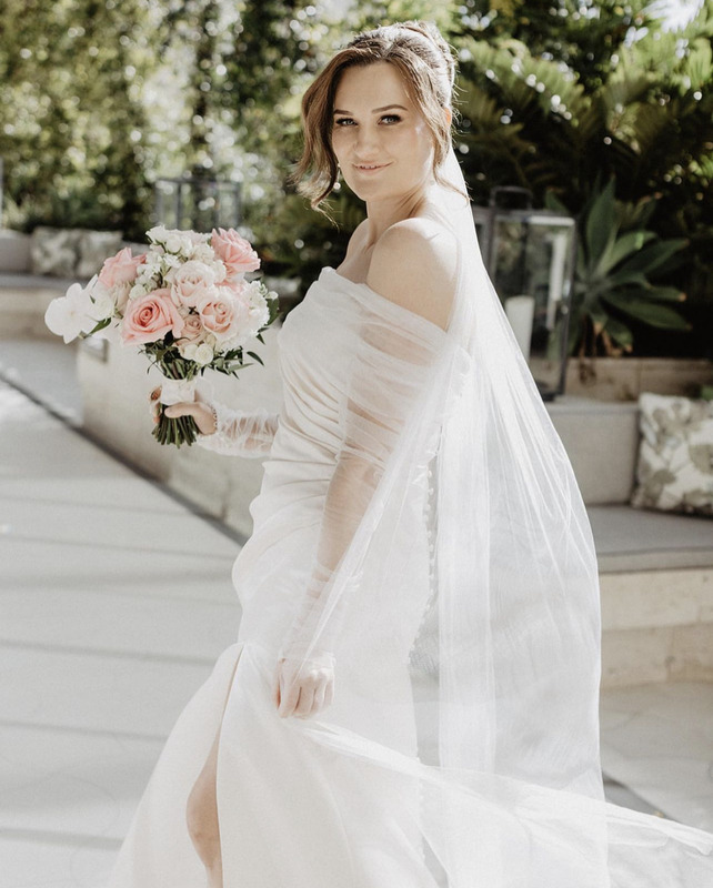 Detachable ruched tulle bridal sleeves