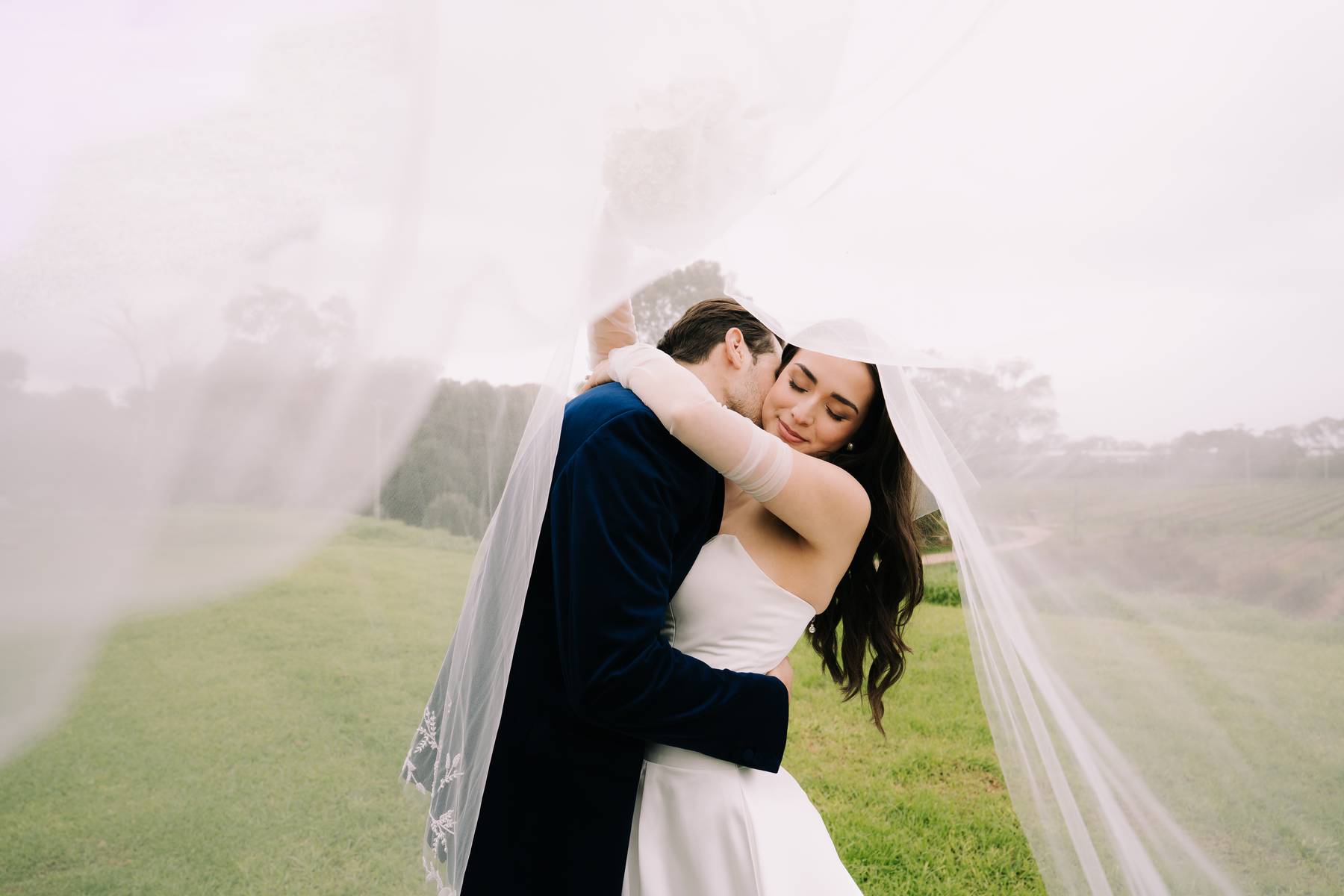 3 helpful bridal styling tips for your wedding day